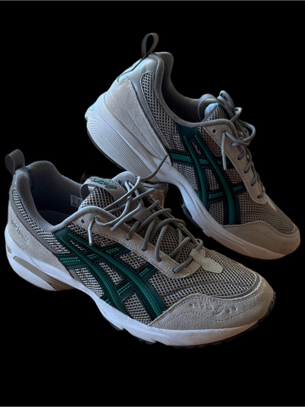 ASICS Gel-1090 V2 Steeple Grey/Jasper Green Unisex M/11 W/9.5